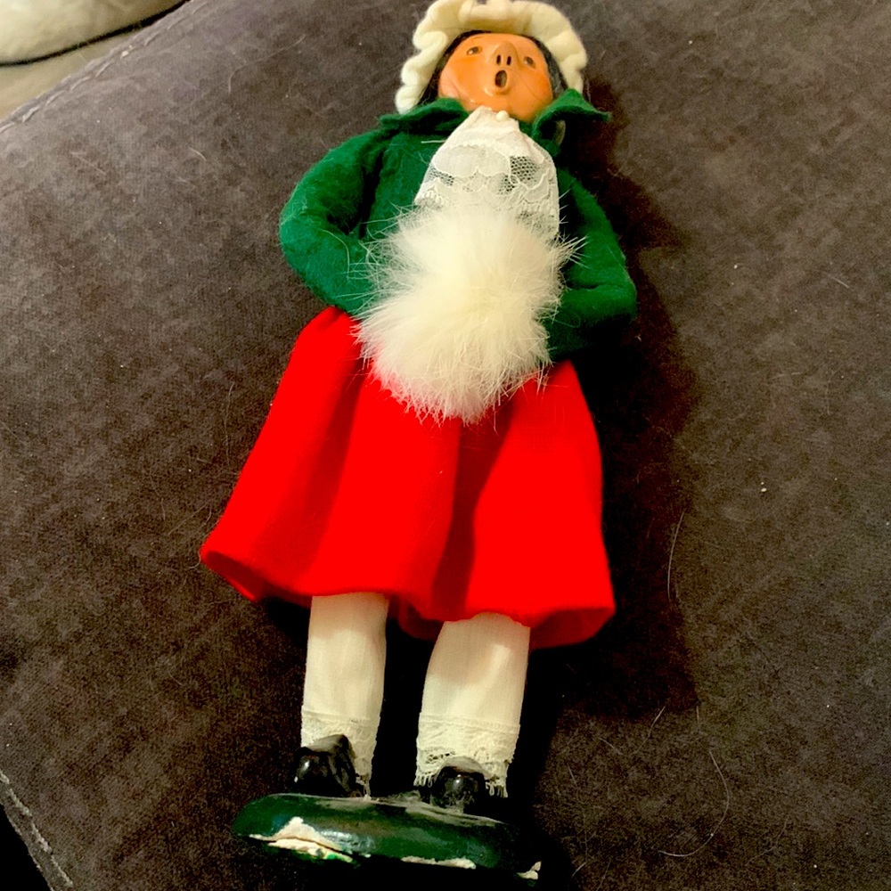 Caroler